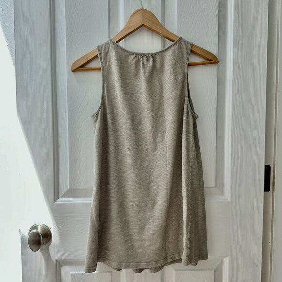 Anthropologie Generra - Gray Ruffled Sleeveless Tank Top - Size Small - Picture 3 of 7